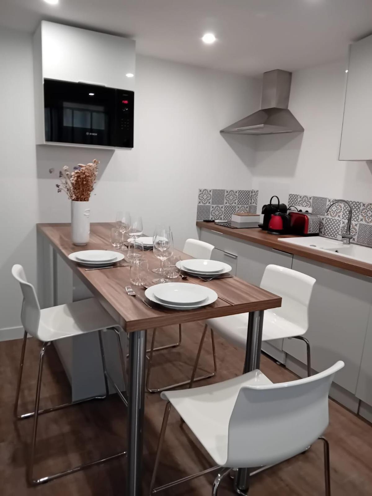 L'Amandier - Joli Appartement T3 Neuf Centre Ville A 2 Pas De La Rotonde Mirabeau Et Des Allees Provencales Aix-en-Provence Extérieur photo